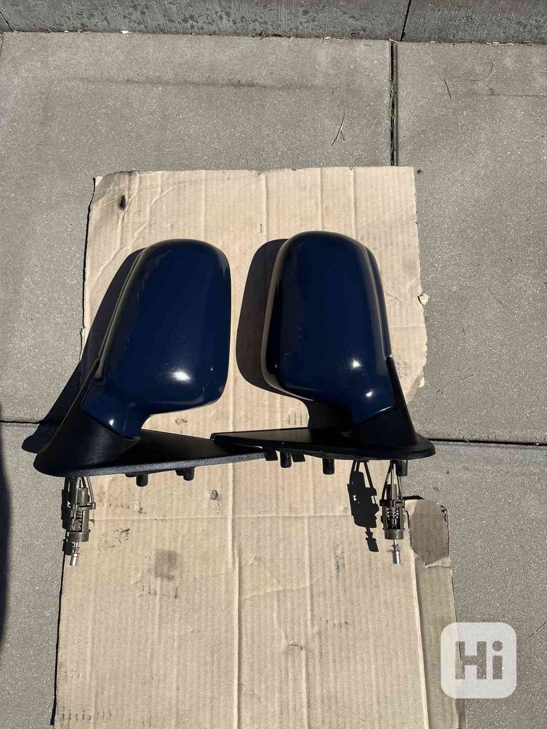 Lakované zrcátka na ŠKODA FELICIA modrá 4710 - foto 1