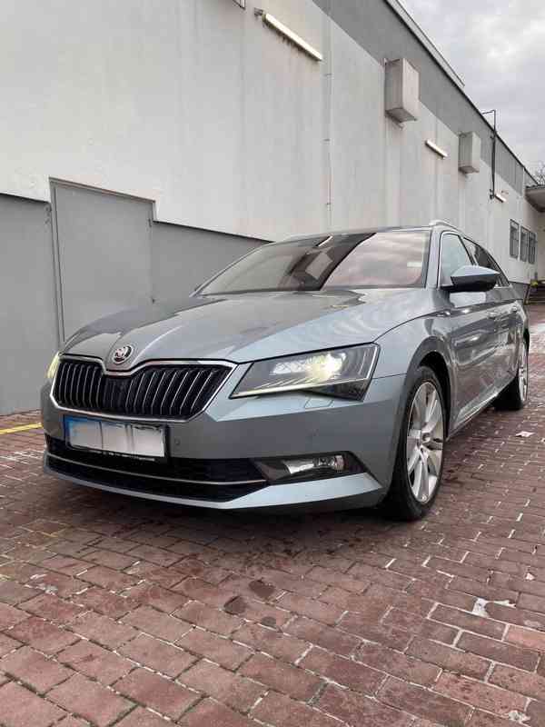 Škoda Superb - foto 5