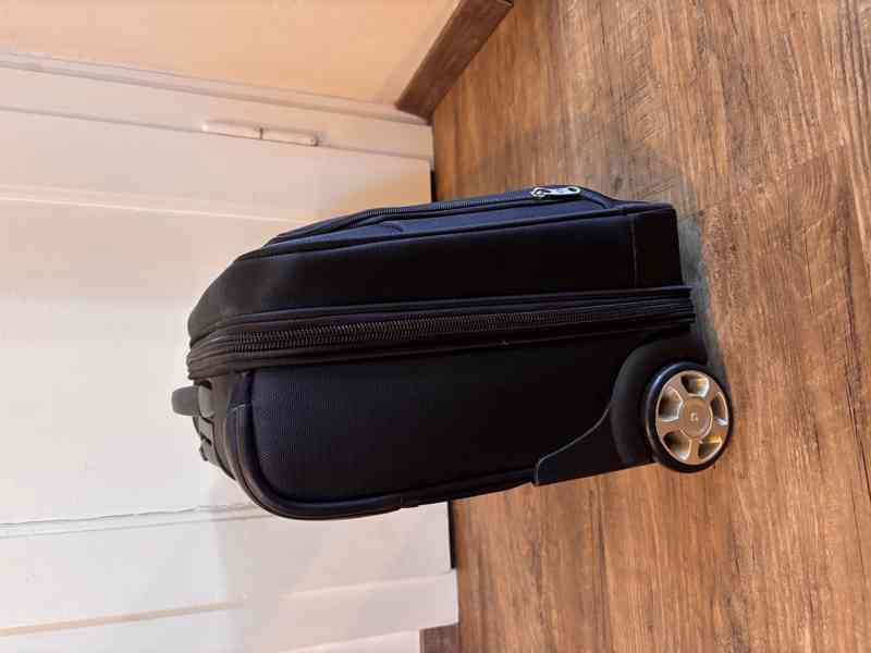 Kabinový cestovní kufr - foto 3