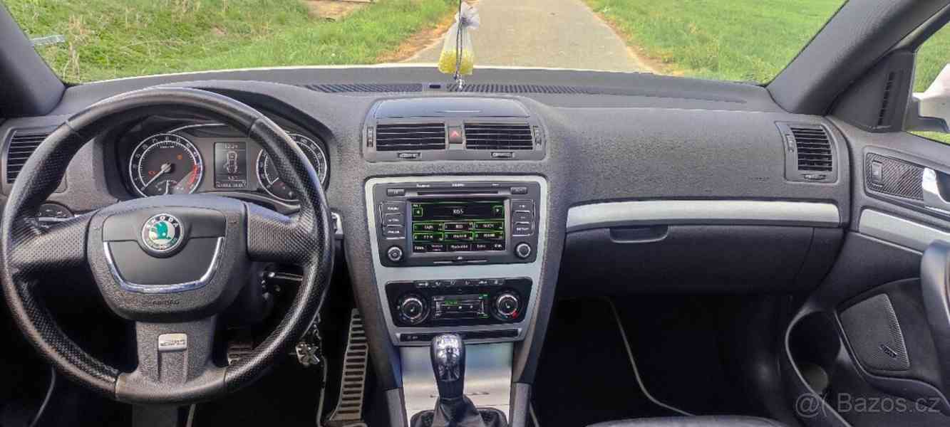 Škoda Octavia RS 2.0 TDI, 125 kW  - foto 11