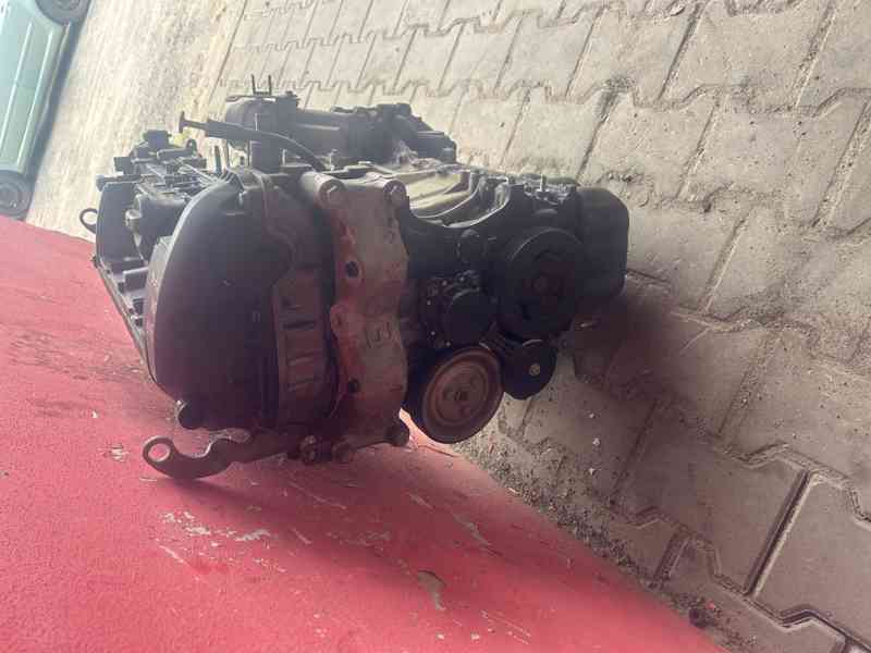 Motor Peugeot 1,6 16V VTI 88KW typ motoru 5FW 5F05 - foto 2
