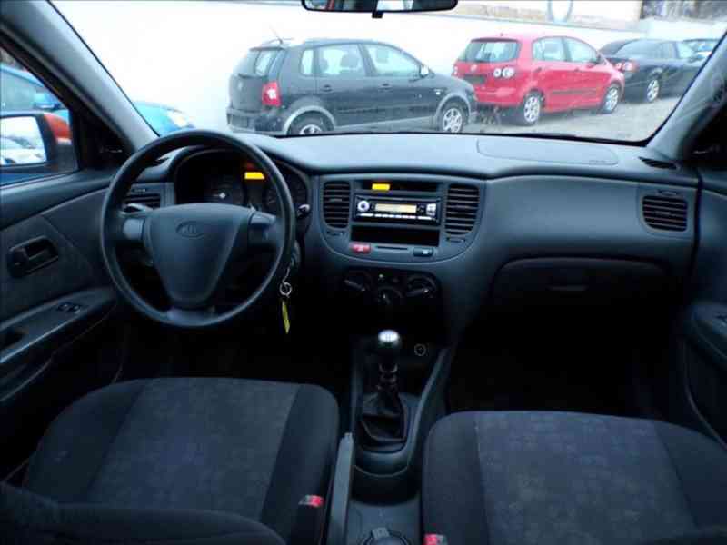 Kia Rio 1,4 16V - foto 5