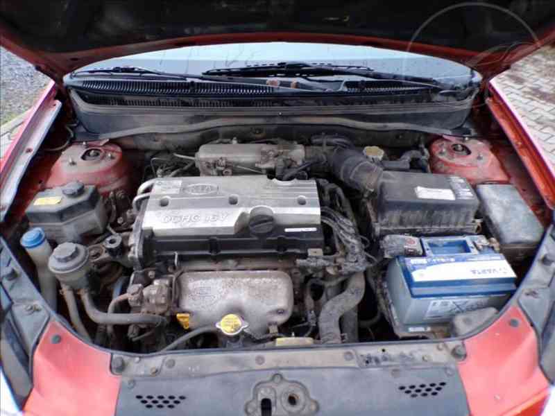 Kia Rio 1,4 16V - foto 13