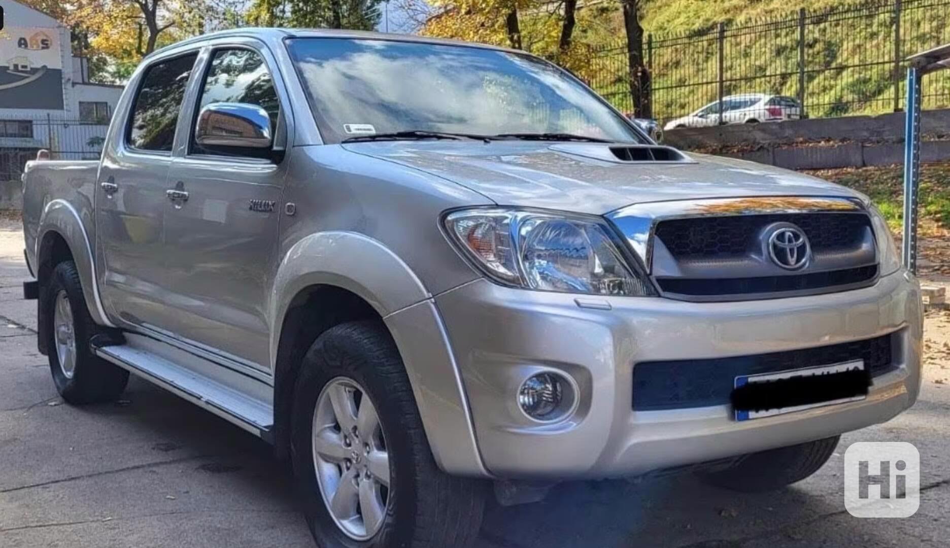 Toyota Hilux 3.0 D4D 126kw - foto 1