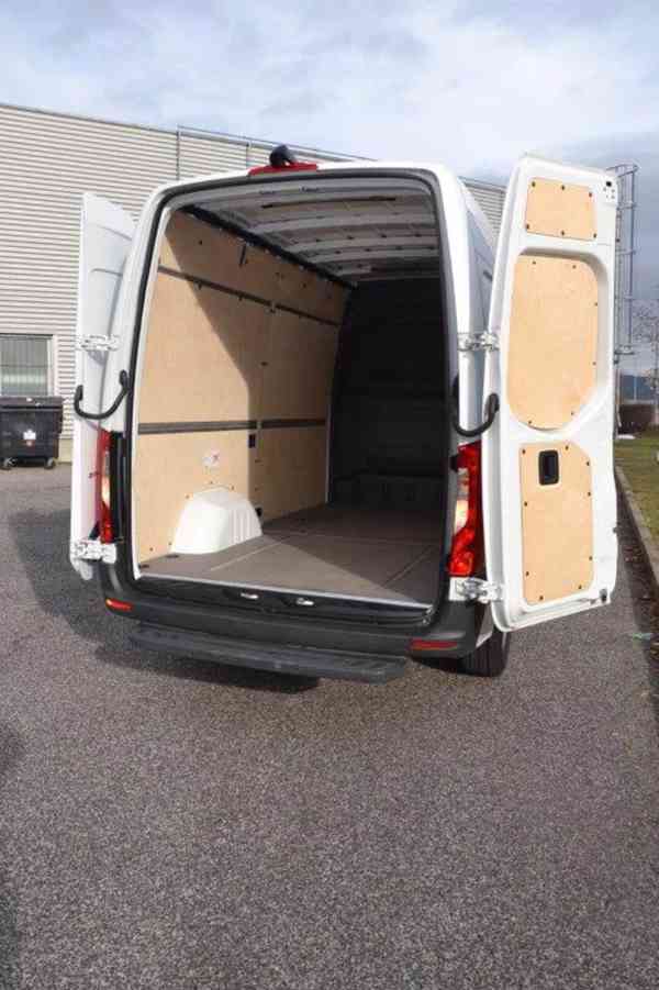 Mercedes-Benz Sprinter 314 CDi 11/2020 najeto 8 tis - foto 30