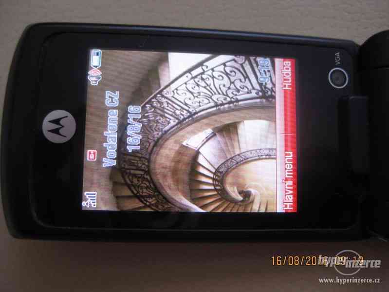 Motorola KRZR K3 - plně funkční telefon s češtinou - foto 4