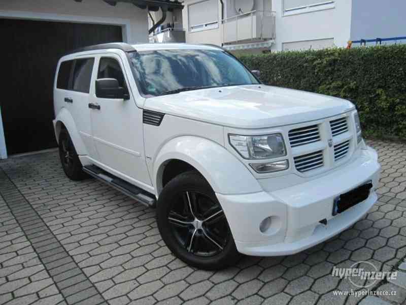 Dodge Nitro 4.0 Automat 191kW - foto 5