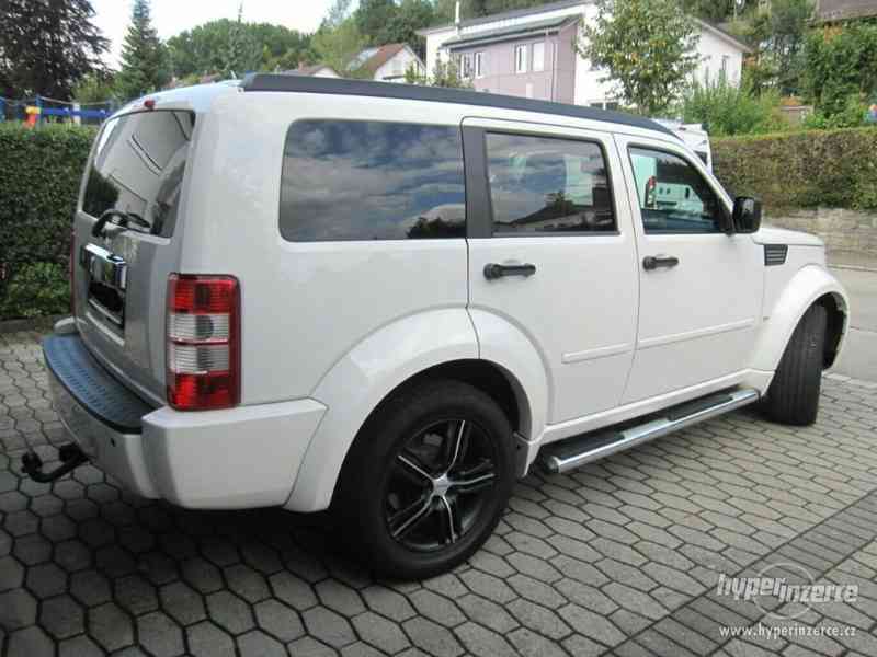 Dodge Nitro 4.0 Automat 191kW - foto 6