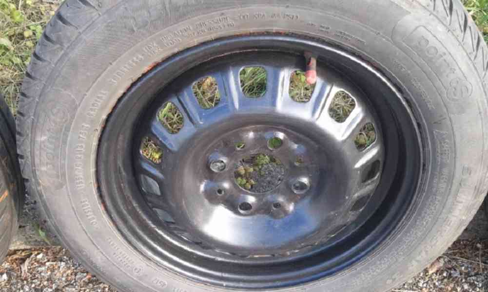 Fiat Punto-pneu s disky 4ks - foto 9