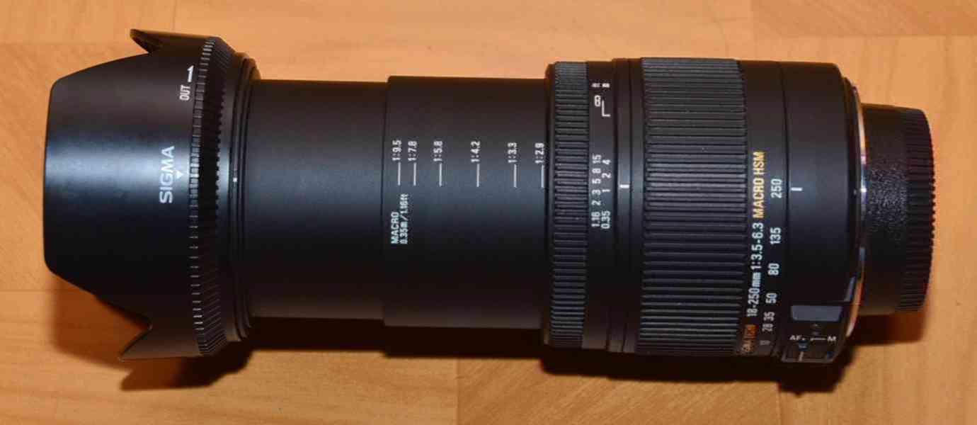 pro Nikon - Sigma DC 18-250mm 1:3.5-6.3 HSM OS **APS-C zoom - foto 6