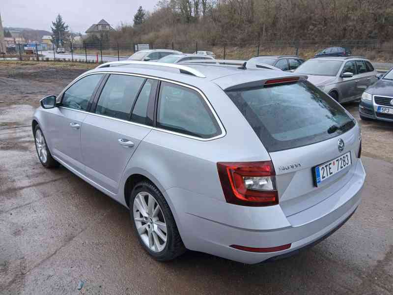ŠKODA Octavia Combi Style 2,0 TDI 110 kW - foto 3