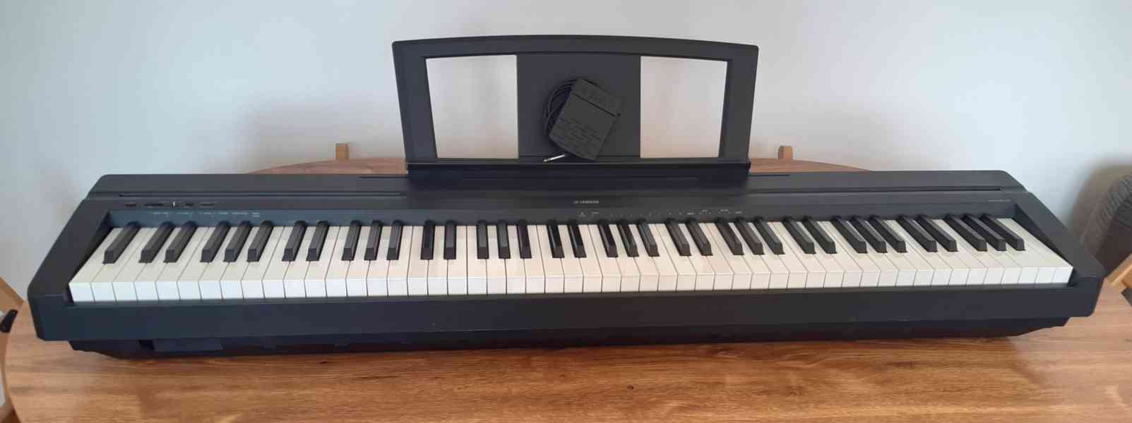 El. piano YAMAHA - P-35 s příslušenstvím - foto 1