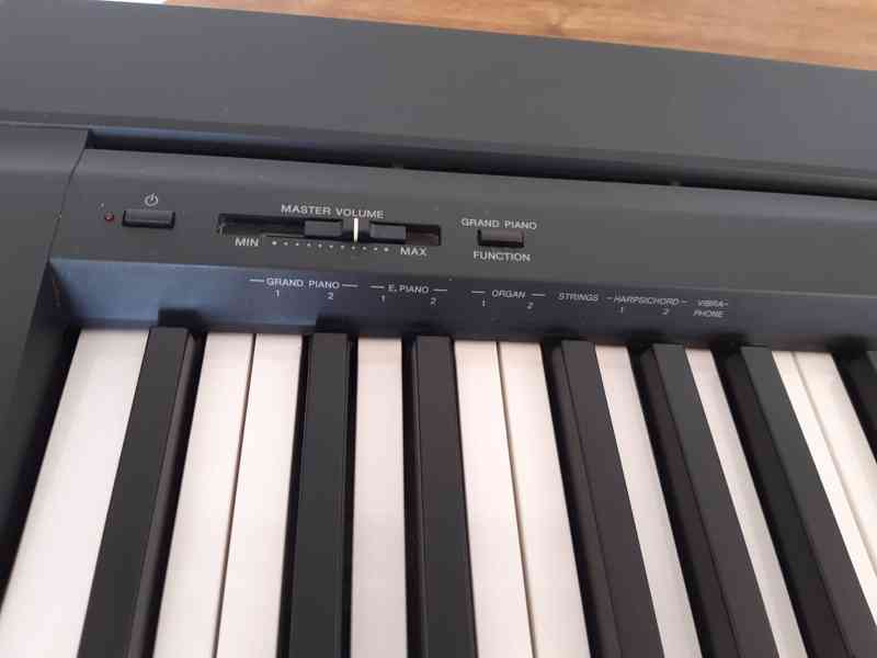 El. piano YAMAHA - P-35 s příslušenstvím - foto 2