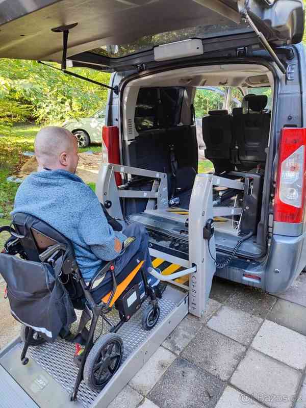 Peugeot Expert Tepee 2,0   HDI pro převoz ZTP - foto 8