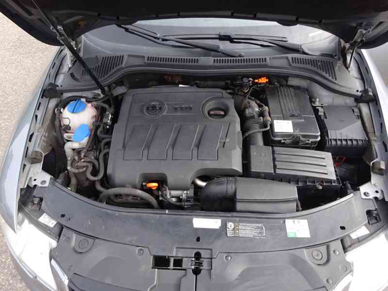 Škoda Superb 1.6 TDI Combi r.v.2012 (77 kw)  - foto 19