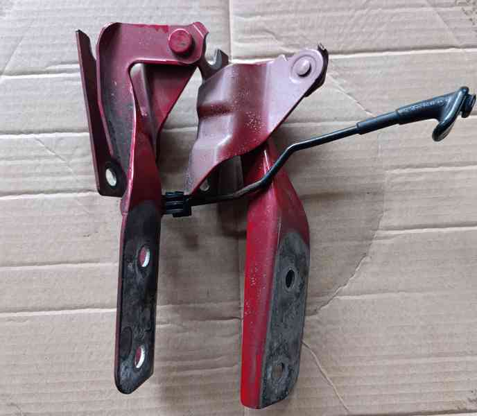 Pant Panty pár predni kapota Volkswagen Up Citigo Mii - foto 1