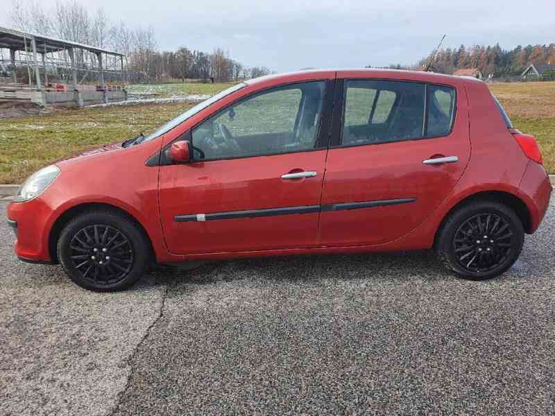 Renault Clio 1.6 16V Automat; 94xxx Km, garance původu a km bazar