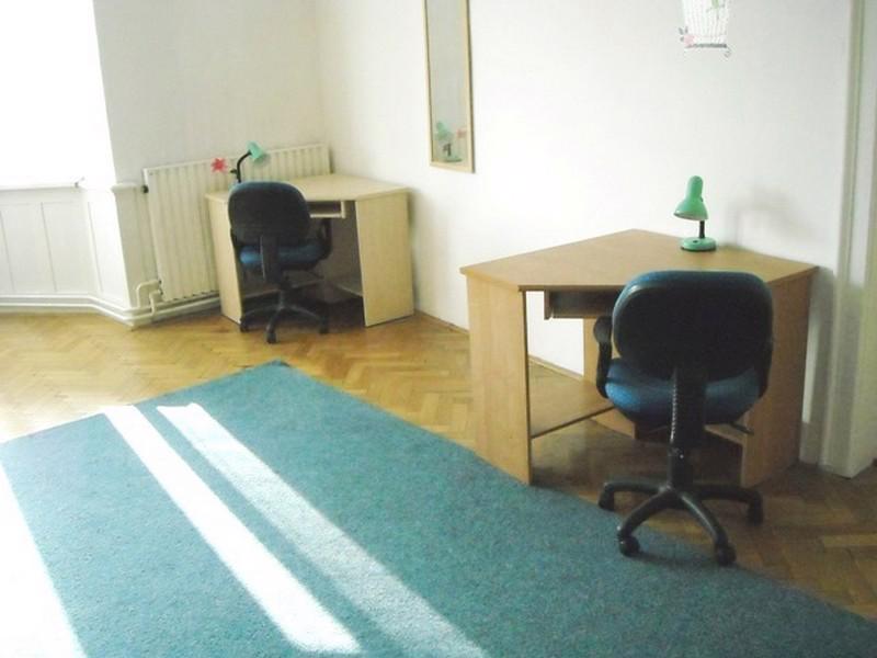 Byt 3+1 i po pokojích, studenti/ky/páry" 1. nebo 2.lůž. pok. - foto 4