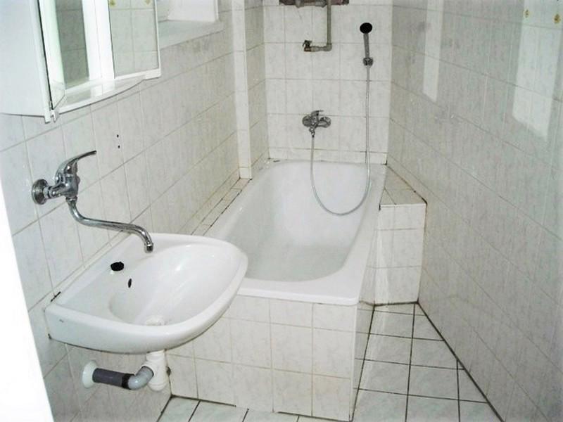Byt 3+1 i po pokojích, studenti/ky/páry" 1. nebo 2.lůž. pok. - foto 8