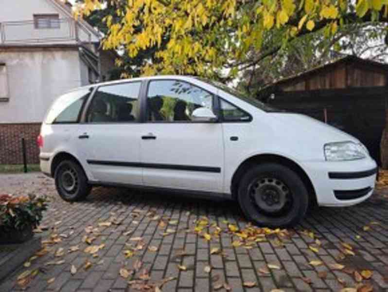 Volkswagen Sharan 1.9tdi 85kw - foto 3