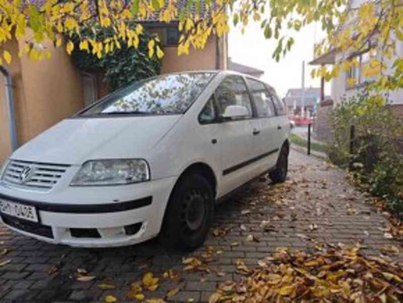 Volkswagen Sharan 1.9tdi 85kw - foto 2