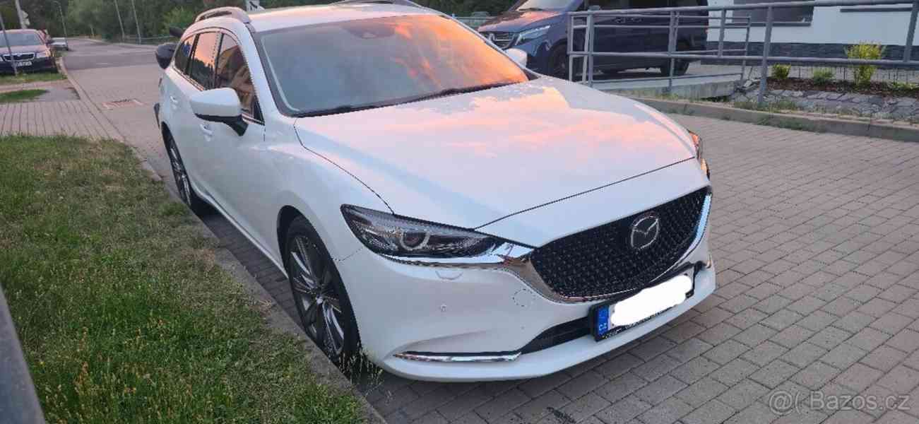 Mazda 6 2,5   143kW AT Revolution Top - foto 1