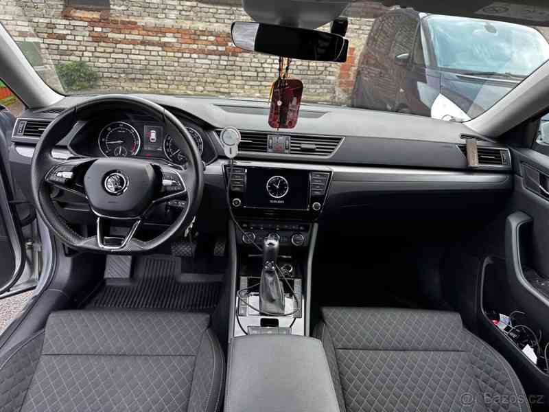 Škoda Superb - foto 2