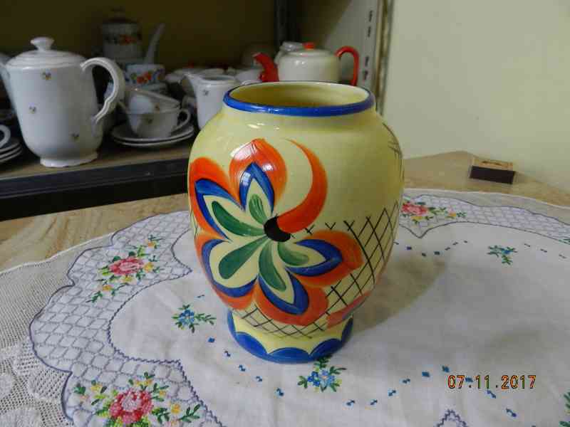 Hezká ručně malovaná keramická Váza Ditmar Urbach - foto 1