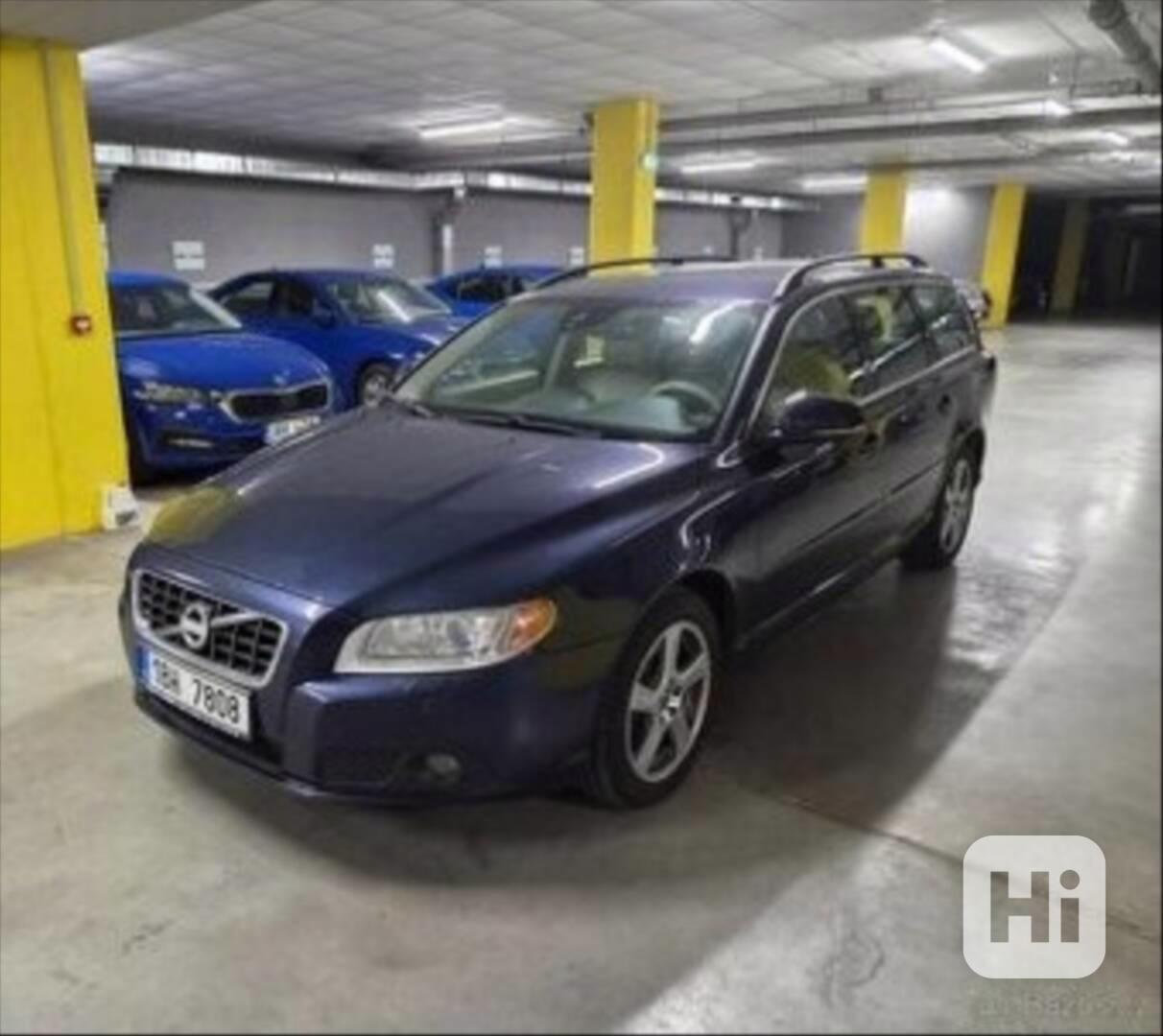 Volvo V70 2,4   D5 4x4 158KW - foto 1