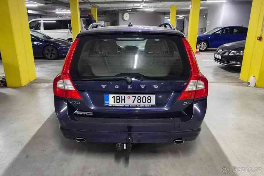 Volvo V70 2,4   D5 4x4 158KW - foto 5