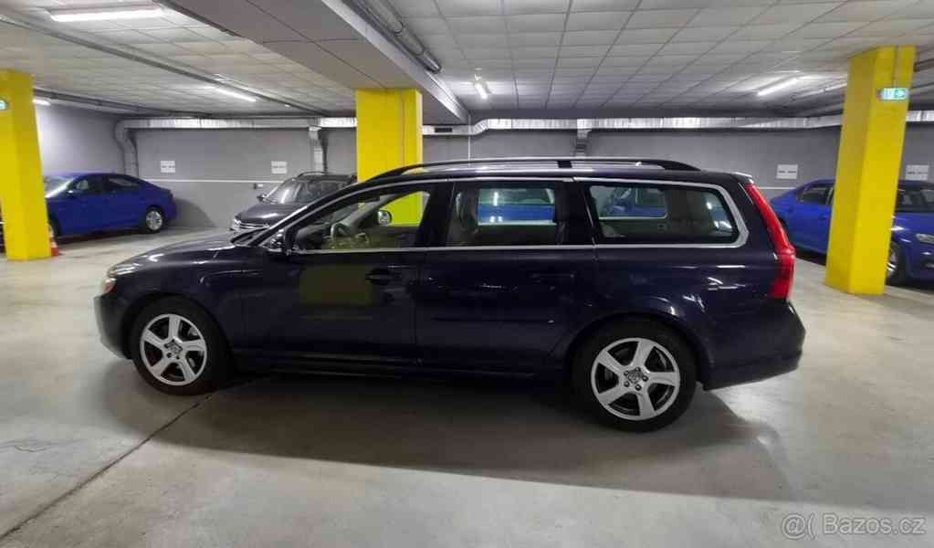 Volvo V70 2,4   D5 4x4 158KW - foto 3