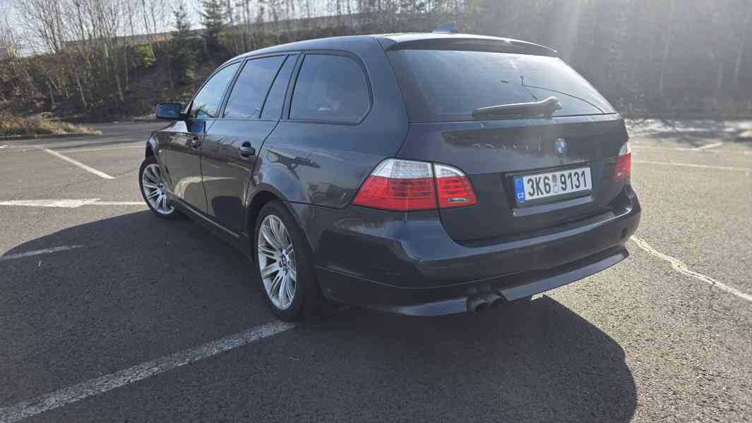 BMW 530 D - rok 2007 - foto 14