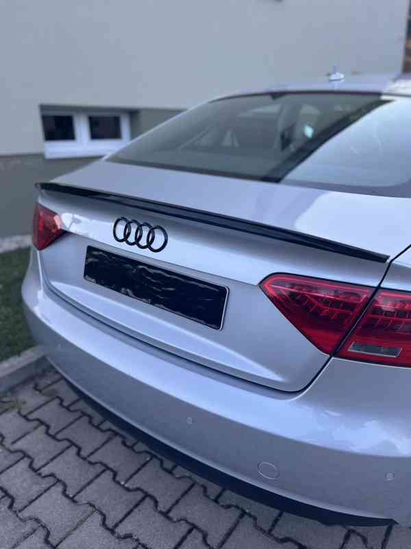 Audi A5 B8 8T spoiler / kridlo / lipko na kufr