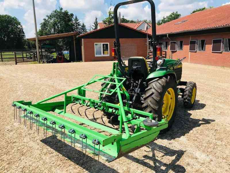 Traktor John Deere 4HST/ 300 - foto 4