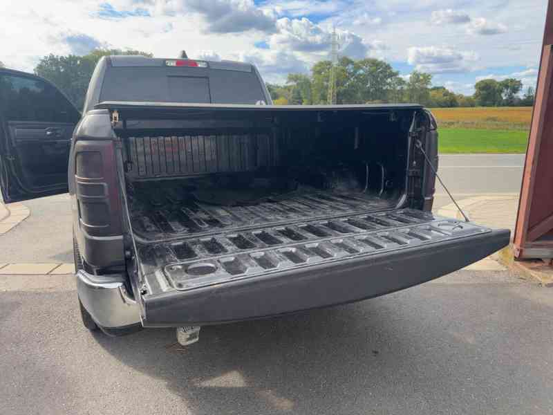 Dodge Ram 1500 3,6 Bighorn Lonestar Quad 4x4  - foto 17