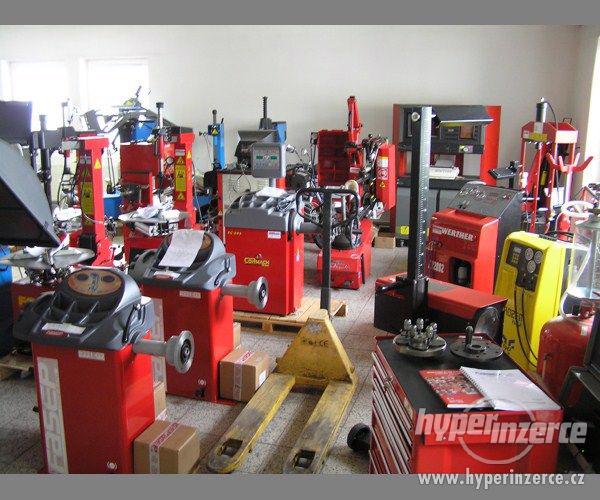 Vybavení pneuservisů a autoservisů - foto 1