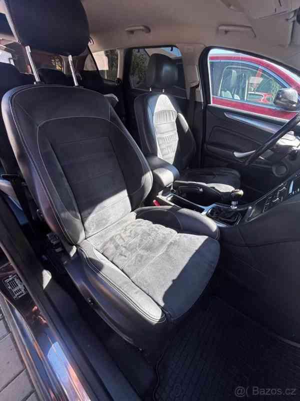 Ford Mondeo 2,2 Tdci 147 kw - foto 21