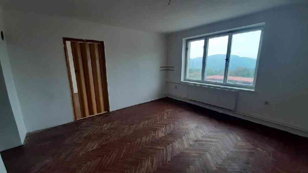 Prodej vícegeneračního domu 310 m², Malá Skála - Sněhov. - foto 10