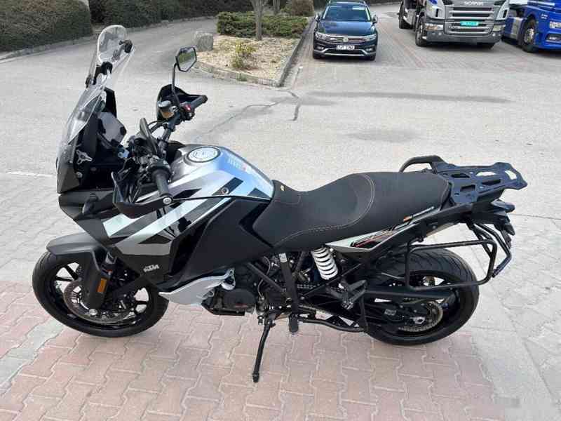 KTM 1290 Super Adventure 2019 - foto 8