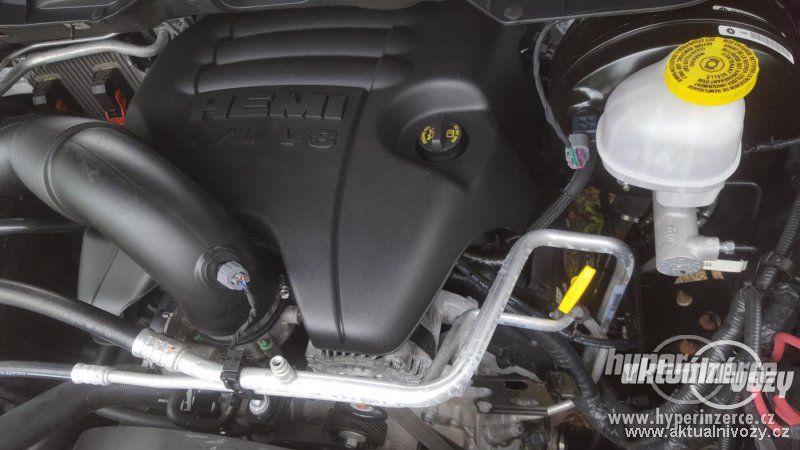 Dodge RAM 5.7, benzín, automat, RV 2019, navigace - foto 9