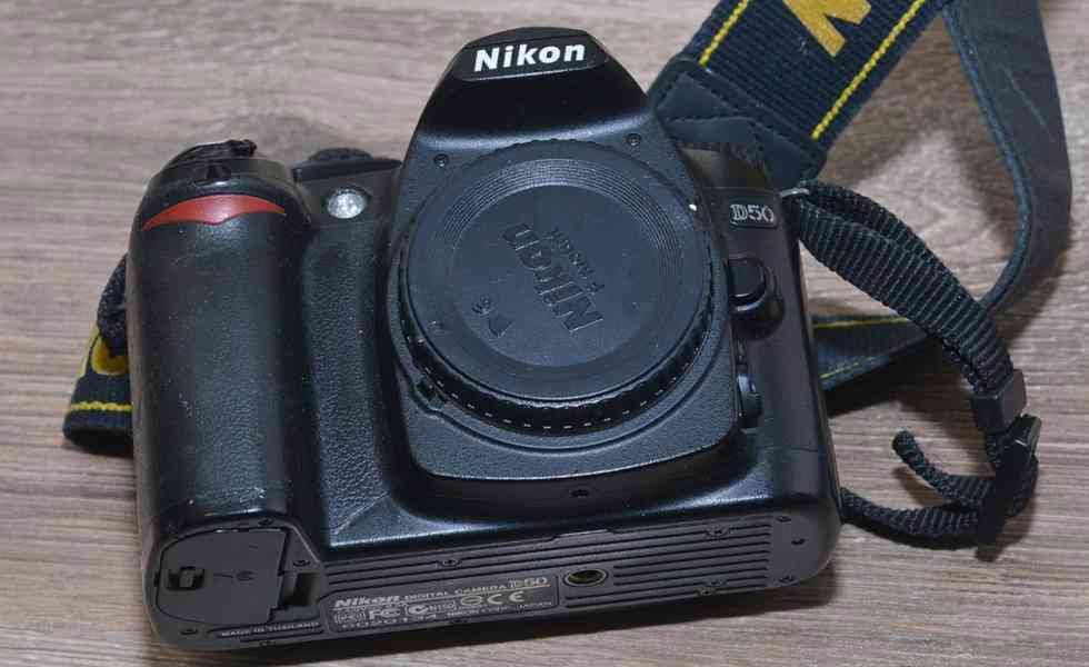 Nikon D50 **6.1 Mpix CCD*jpeg, raw** 👍 1600 Exp. - foto 4