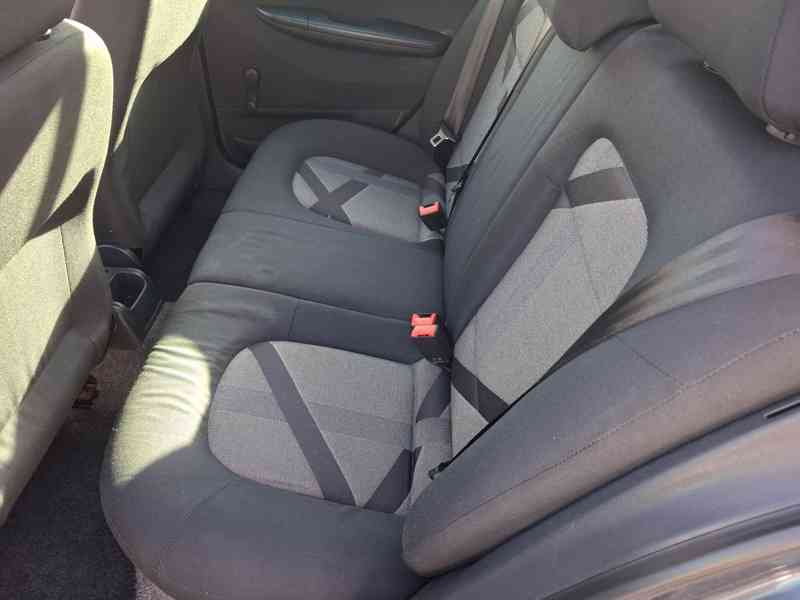 Skoda Fabia 1 combi 1.4TDI 59kw r.v.2007 BEZ KOROZE - foto 6