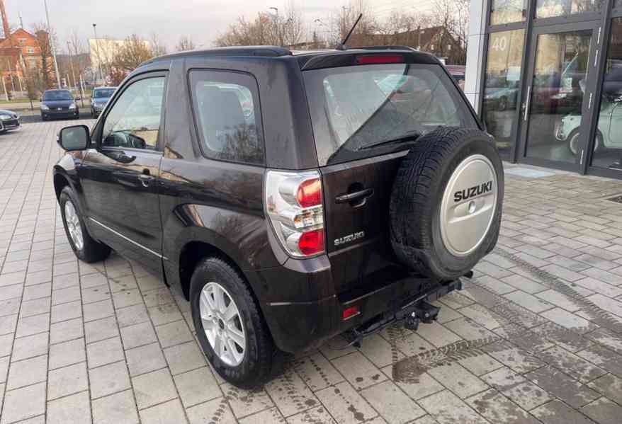 Suzuki Grand Vitara 1.6i 4X4 benzín 78kw - foto 12