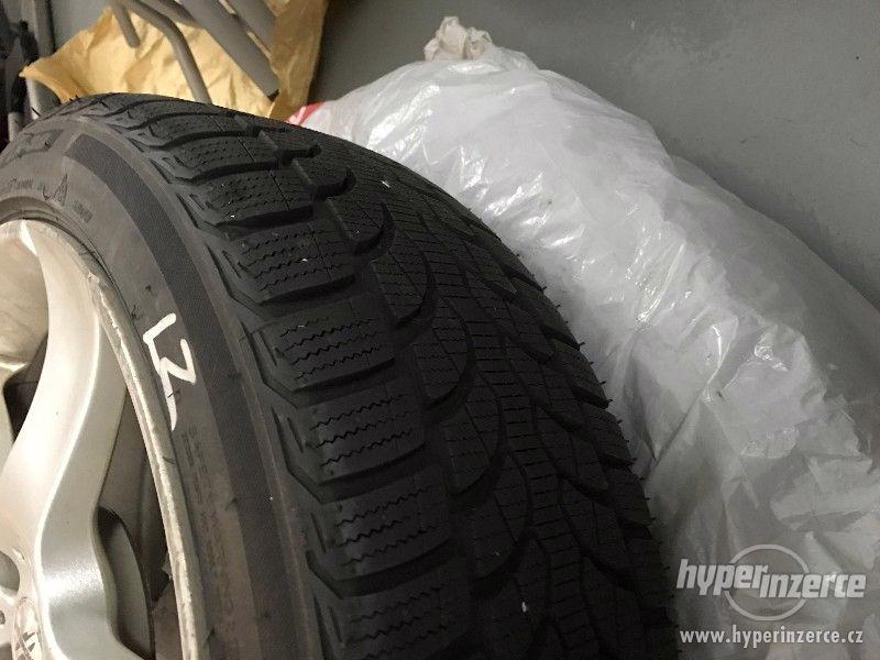 zimní pneumatiky Pirelli 215/45 R18 93 V - foto 1