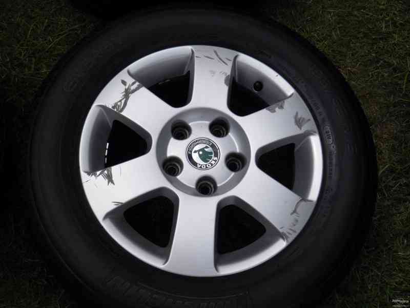 Originál alu kola Škoda Octavia II rozteč 5x112 15" - foto 5