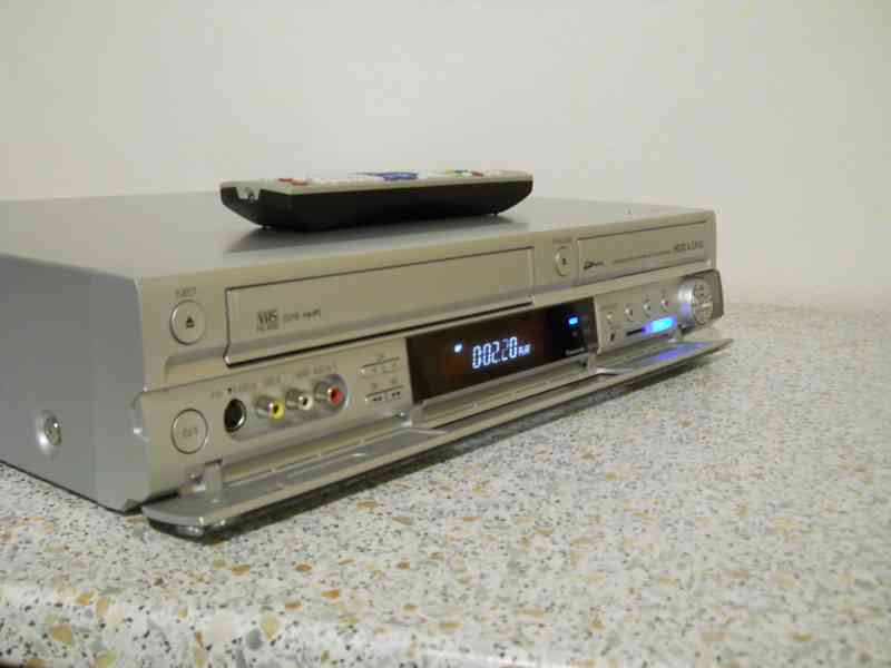 ⚠️VHS-HDD-DVD rekordér Panasonic DMR EX95 hdmi - foto 4