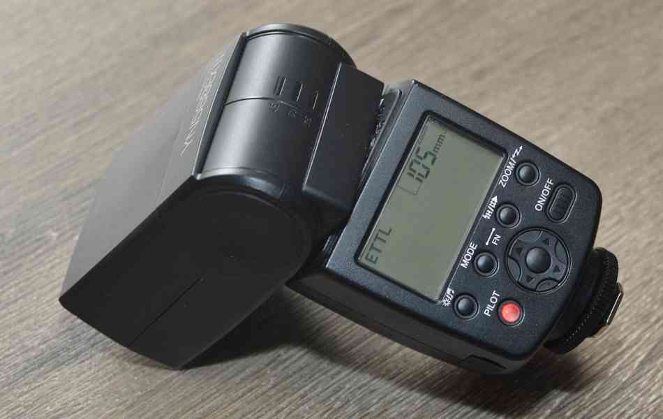 Yongnuo SPEEDLITE NY 568EX-II pro Canon*GN: 58* - foto 3