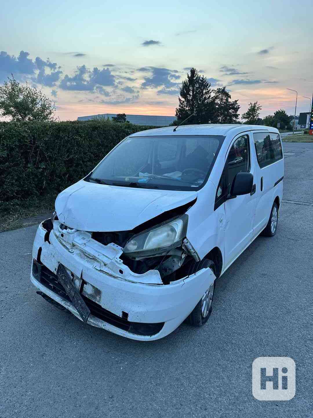 Nissan NV 200 - foto 1