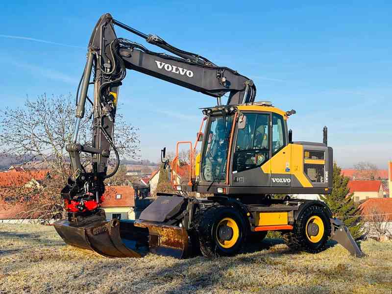 Kolové rypadlo Volvo EW160E (Možnost leasingu)  - foto 1