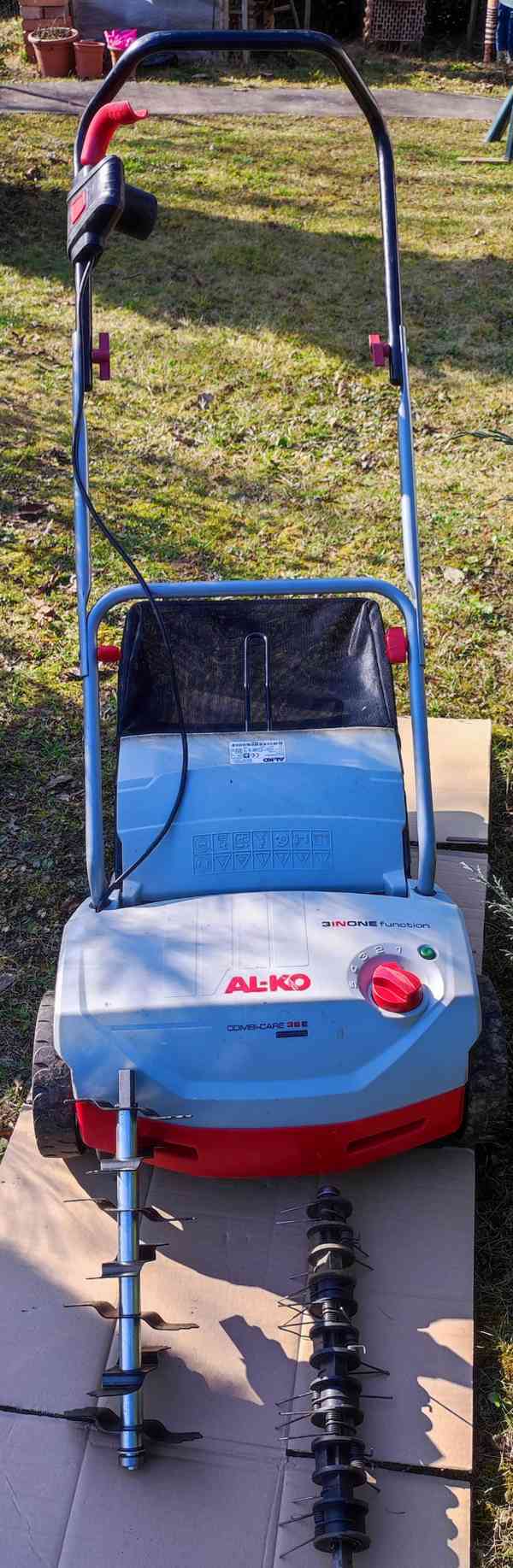 Elektrický vertikutátor / provzdušňovač AL-KO - foto 2
